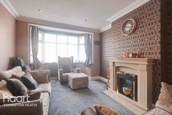 5 Bedroom Semi-Detached House For Sale In Dunheved Road South, Thornton Heath, CR7