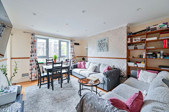 3 Bedroom Flat For Sale In West End Lane, London, NW6