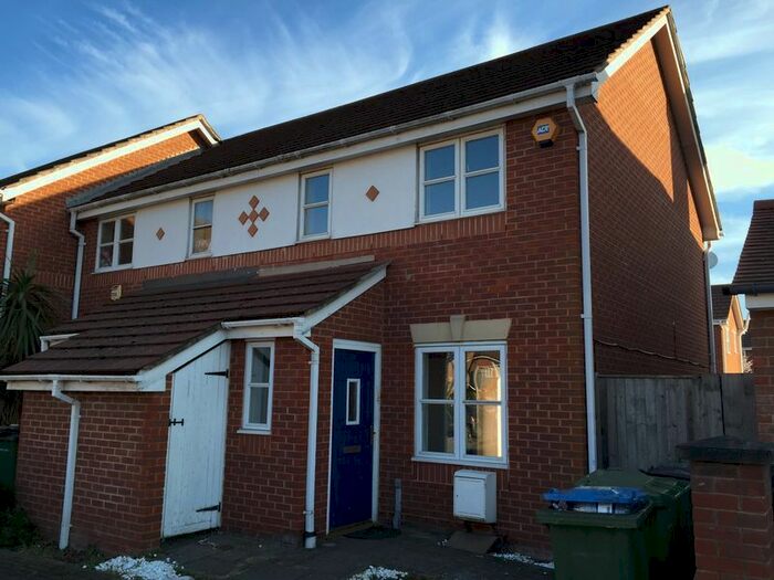 2 Bedroom End Of Terrace House To Rent In Battery Road, West Thamesmead, London, SE28