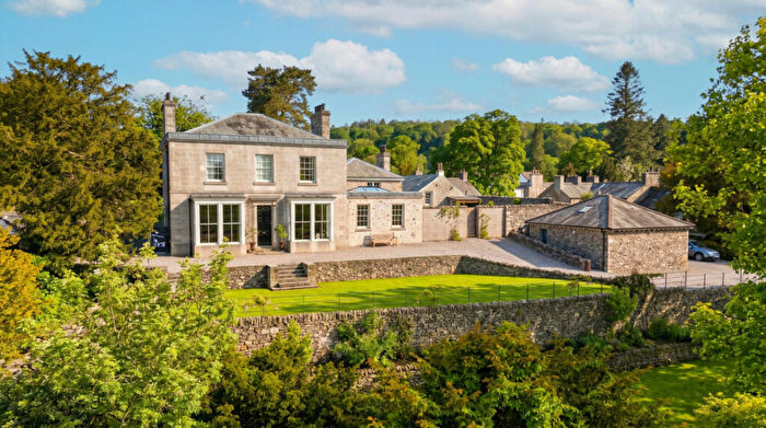 7 Bedroom Country House For Sale In Beetham, Beetham, LA7