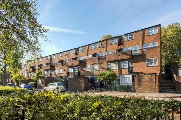 4 Bedroom Terraced House To Rent In Outram Place, Kings Cross, N1