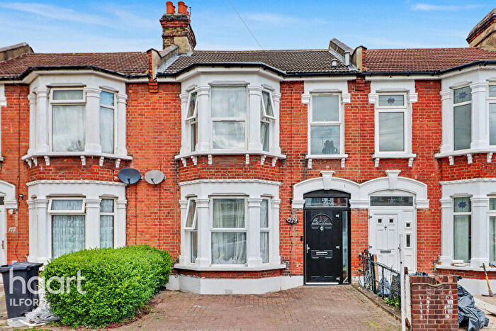 3 Bedroom Terraced House For Sale In Windsor Road, Ilford, IG1