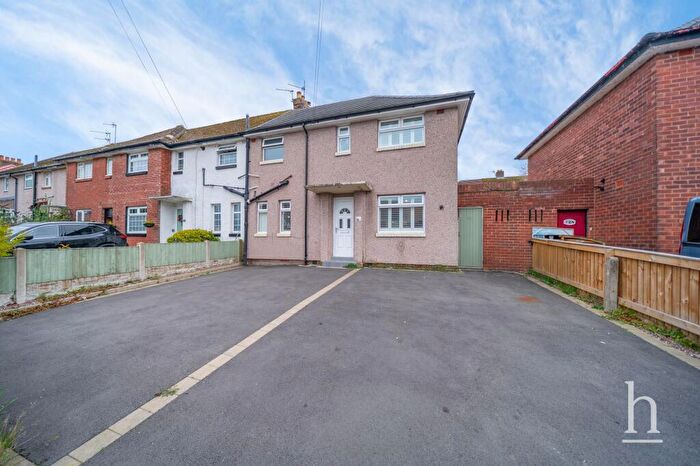 3 Bedroom End Of Terrace House For Sale In Gilroy Road, Wirral, CH48