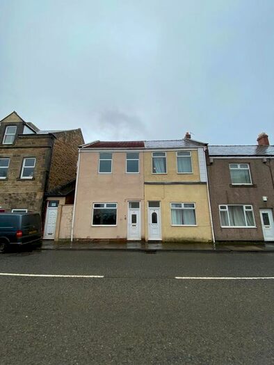 3 Bedroom End Of Terrace House To Rent In Ramsay Street, High Spen, Rowlands Gill, NE39