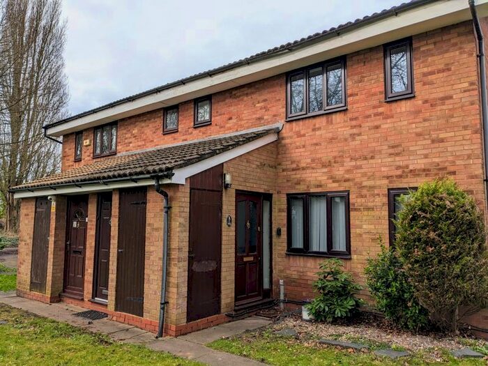 Studio To Rent In Lea Yield Close, Bournville, Birmingham, B30