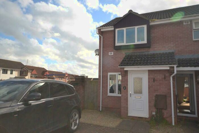 2 Bedroom End Of Terrace House To Rent In The Brambles, Berkeley, GL13