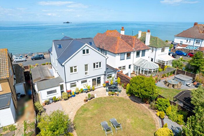 4 Bedroom Detached House For Sale In Western Esplanade, Herne Bay, CT6