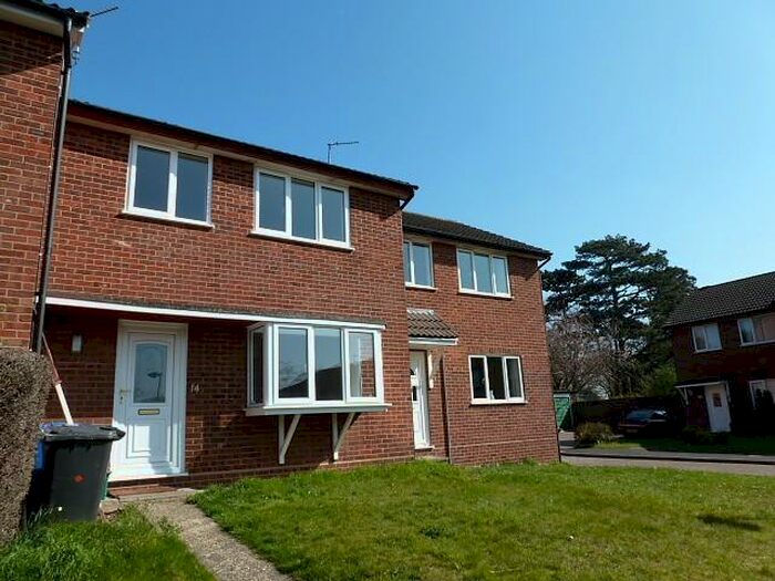 3 Bedroom Terraced House To Rent In Braeford Close, Hellesdon, NR6