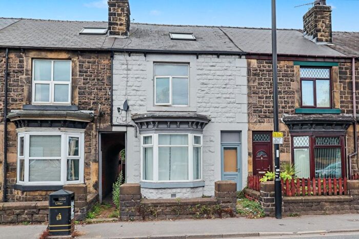 4 Bedroom Detached House For Sale In Penistone Road North, Sheffield, South Yorkshire, S6