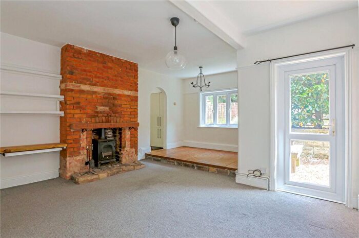 2 Bedroom Apartment For Sale In St Albans Crescent, Queens Park, Bournemouth, BH8