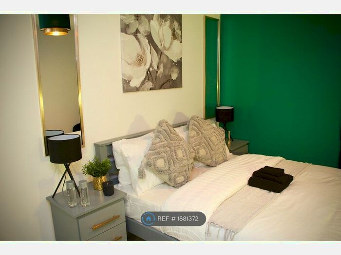 Studio To Rent In Kingstanding, Birmingham, B44