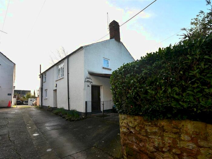 3 Bedroom Detached House For Sale In High Street, Bishops Lydeard, Taunton, TA4