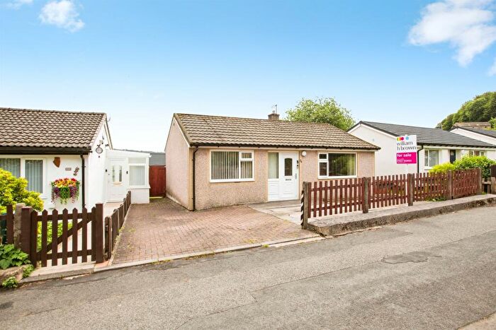 2 Bedroom Detached Bungalow For Sale In Lower Bentley Royd, Sowerby Bridge, HX6