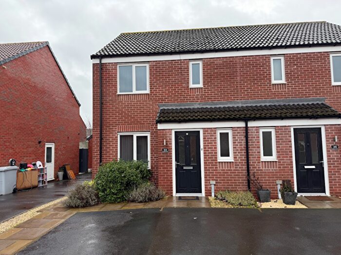 3 Bedroom Property To Rent In Chaffinch Close, Mansfield, NG21