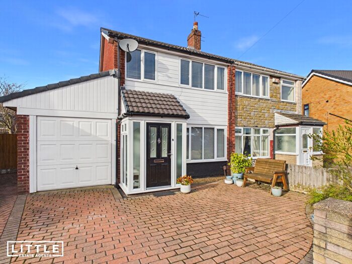 3 Bedroom Semi Detached House For Sale In Bideford Avenue, Sutton Leach, WA9
