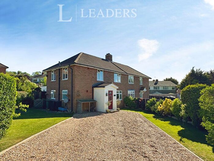 3 Bedroom Semi-Detached House For Sale In Merchistoun Road, Waterlooville, Hampshire, PO8