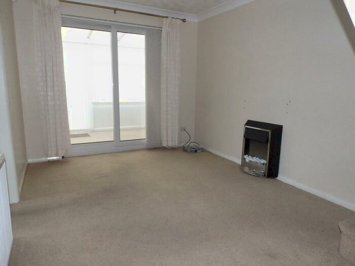 1 Bedroom House To Rent In Scarcliffe Court, Sutton In Ashfield, NG17