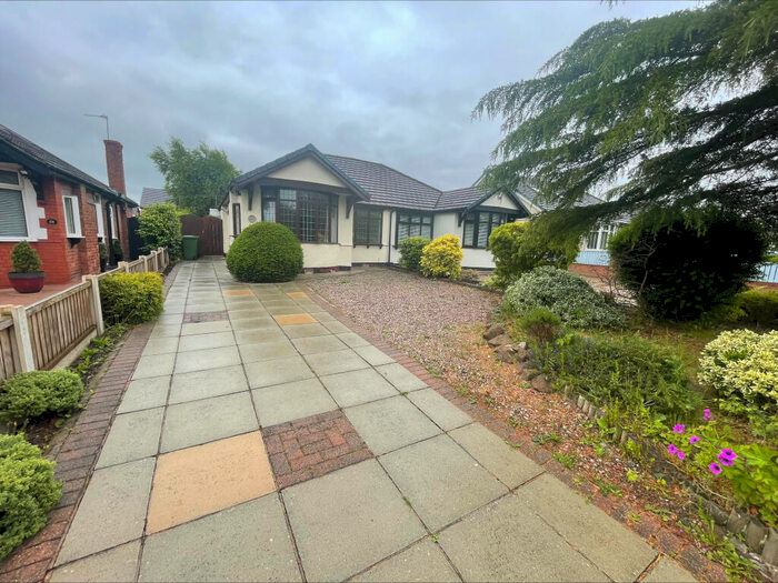 2 Bedroom Bungalow To Rent In Liverpool Road, Lydiate, L31