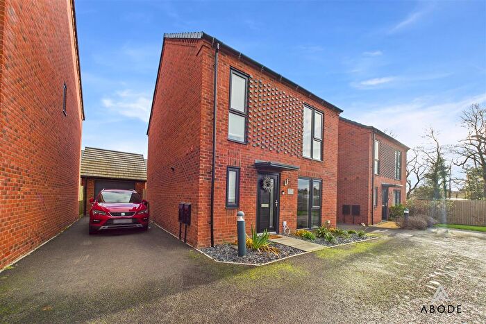 3 Bedroom Detached House To Rent In Friesian Way, Uttoxeter, ST14