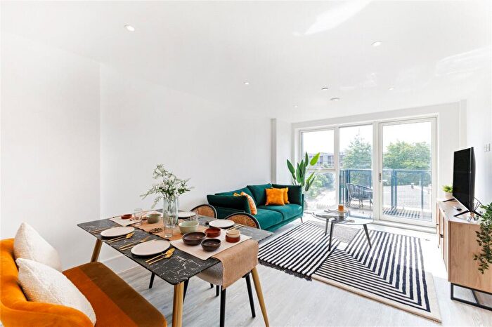 1 Bedroom Apartment For Sale In B.. McArthur's Yard, Gas Ferry Road, Bristol, BS1