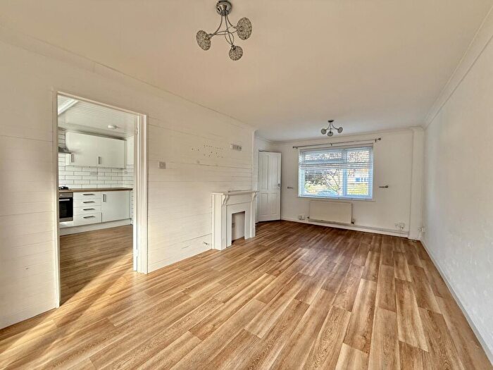 3 Bedroom End Of Terrace House For Sale In Higher Barley Mount, Exeter, EX4