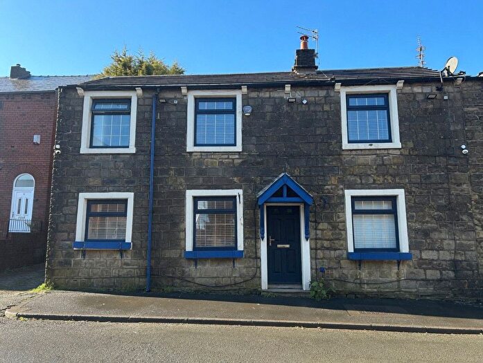 3 Bedroom Semi Detached House For Sale In Top Street, Greenacres, Oldham, OL4