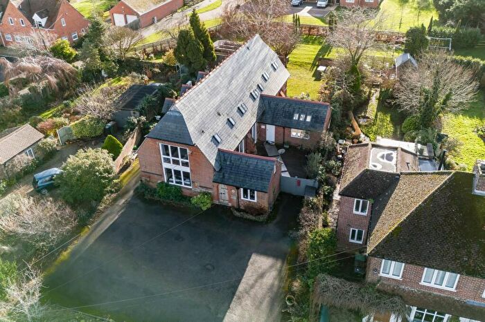 5 Bedroom Detached House For Sale In High Street, Drayton, OX14