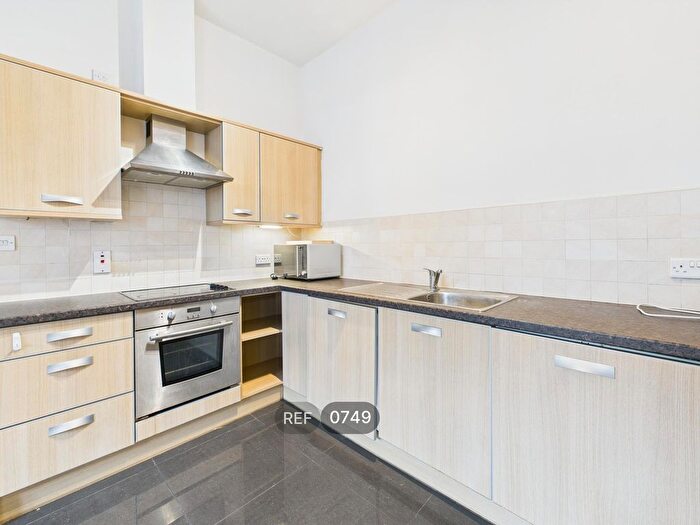 1 Bedroom Flat To Rent In Kings Court, Wright Street, HU2