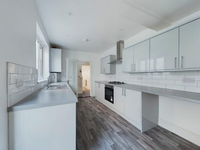 3 Bedroom Terraced House To Rent In Toronto Road, Portsmouth, PO2