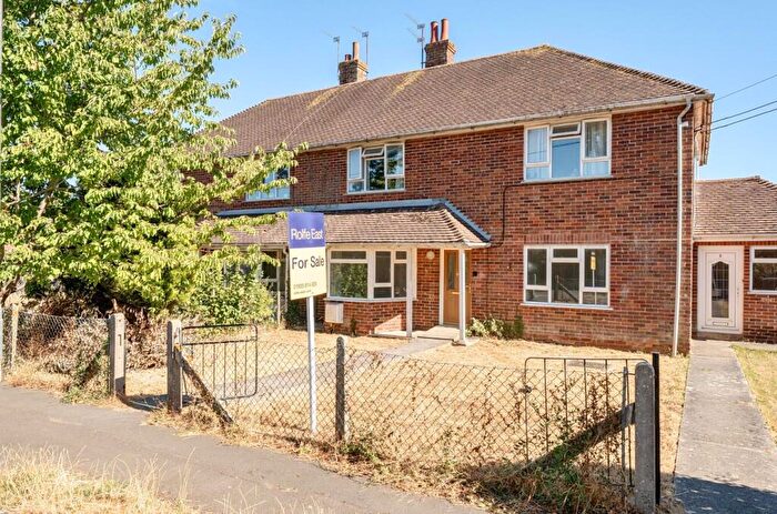 2 Bedroom Flat For Sale In Wheathill Way, Milborne Port, Sherborne, DT9