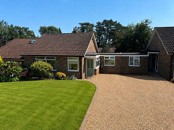 2 Bedroom Bungalow For Sale In Elmleigh, Midhurst, West Sussex, GU29