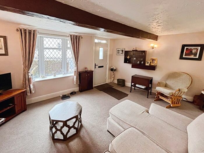 2 Bedroom Cottage For Sale In St. Johns Road, Lostock, BL6