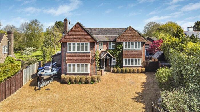 4 Bedroom Detached House For Sale In Haywards Heath Road, North Chailey, East Sussex, BN8