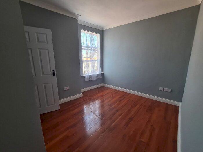 Studio To Rent In Craven Park Road, Church End &amp; Roundwood NW10