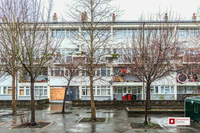 2 Bedroom Maisonette To Rent In Tenby Road, Walthamstow, London, E17