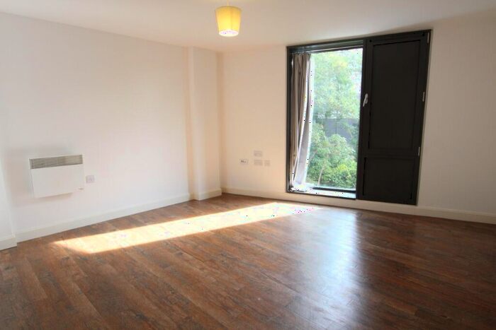 1 Bedroom Flat To Rent In Honeybourne Way, Cheltenham, GL50