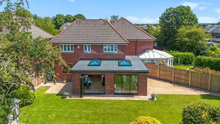 3 Bedroom Terraced House For Sale In Spires Gardens, Winwick, WA2