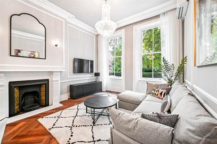 2 Bedroom Flat To Rent In Nevern Square, SW5