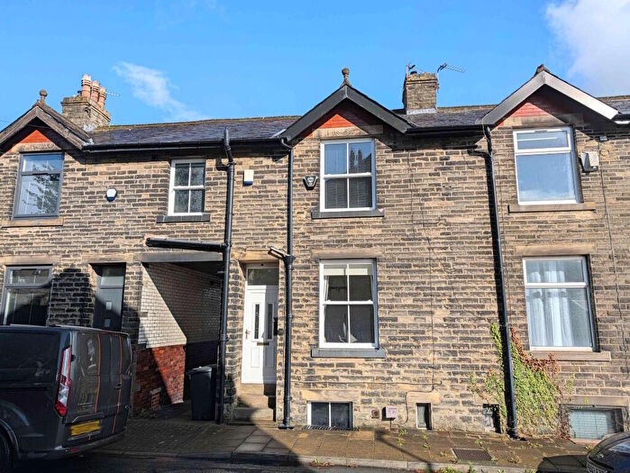 2 Bedroom Terraced House For Sale In George Street, Hipperholme, HX3