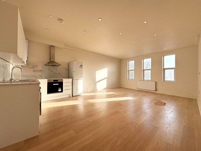 2 Bedroom Apartment To Rent In Peckham High Street, London, SE15