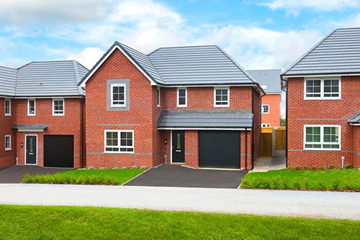 4 Bedroom Detached House For Sale In Inkersall Road, Chesterfield, Derbyshire, S43