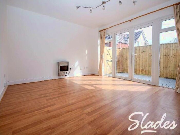 2 Bedroom Apartment To Rent In Christchurch Road, Boscombe East, Bournemouth, BH7