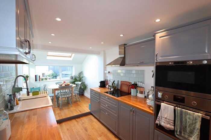 3 Bedroom End Of Terrace House For Sale In Blenheim Road, Deal, Kent, CT14