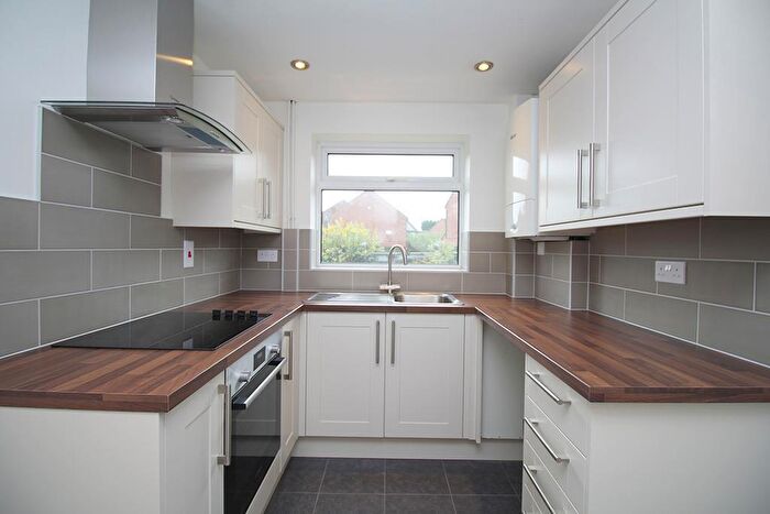 3 Bedroom Semi Detached House To Rent In Ladybower Road, Loughborough, LE11