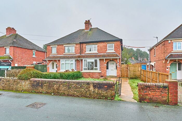 Detached House For Sale In Park Lane Avenue, Madeley, Telford, Shropshire, TF7