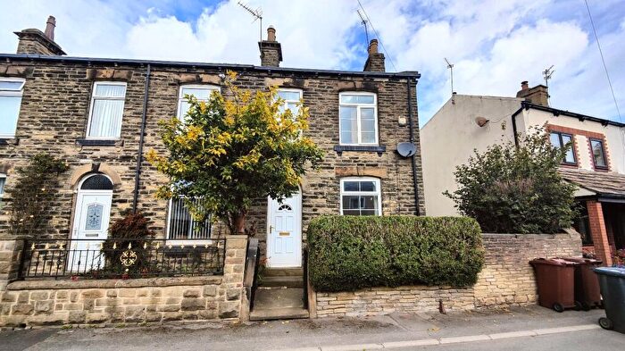2 Bedroom Terraced House To Rent In Old Lane, Nethertown, Drighlington, Bradford, BD11