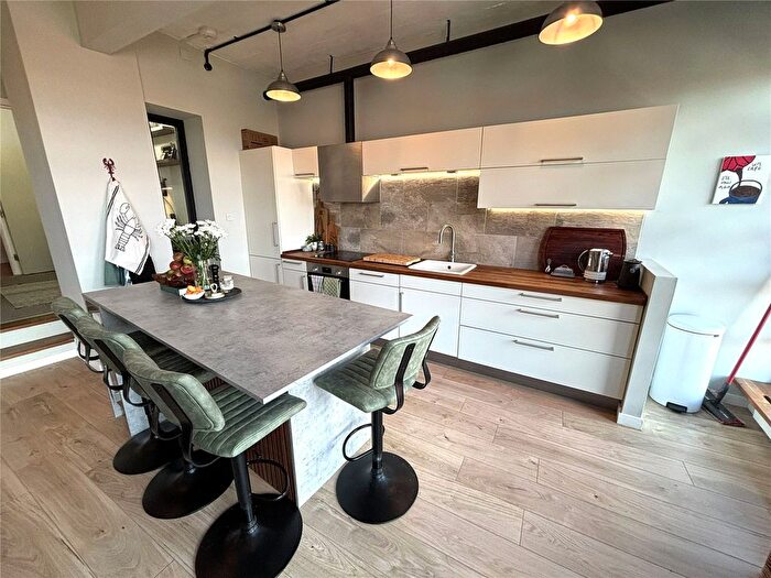 2 Bedroom Flat For Sale In Carver Street, Birmingham, B1