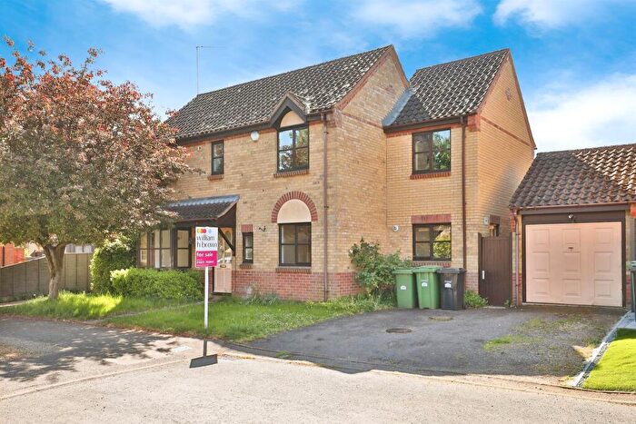 4 Bedroom Detached House To Rent In Meadow Road, New Costessey, Norwich, NR5