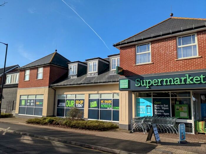 2 Bedroom Flat To Rent In - High Street, Wickham Market, IP13