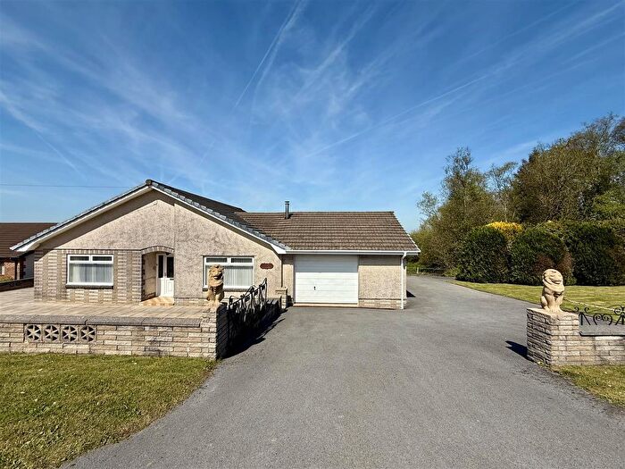 3 Bedroom Detached Bungalow For Sale In Derwen Road, Tumble, Llanelli, SA14